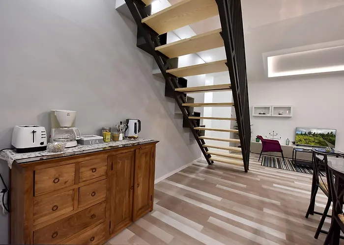 Tivoli Park Apartment *