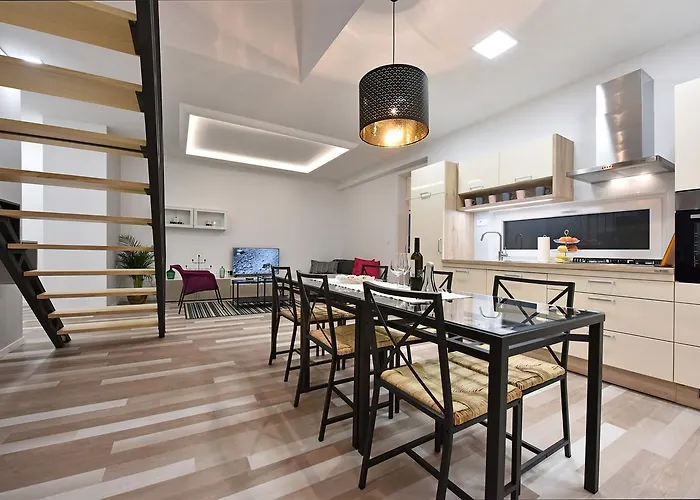 Apartment Tivoli Park *